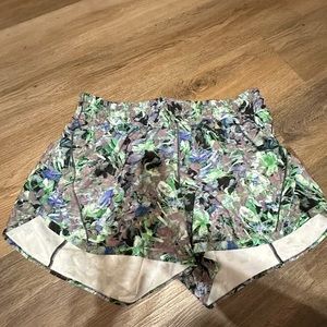 Lululemon Track That MR 5” Short size 16